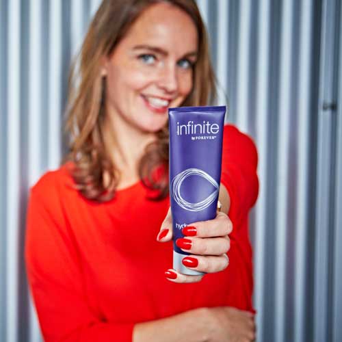 Iskustva korisnika Hydrating Cleanser Infinite kompanije Forever Living Products